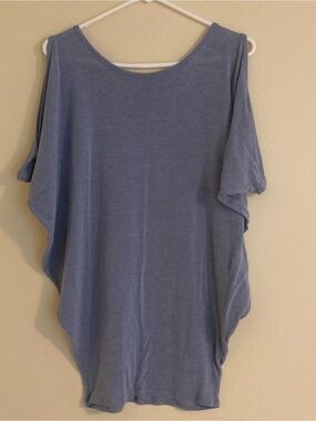 Jolie Cold-Shoulder Tunic in Dusty Blue